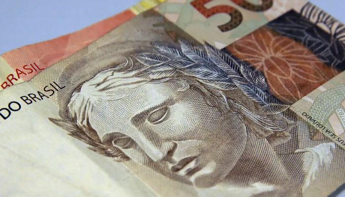  Caixa libera abono salarial para nascidos em fevereiro 